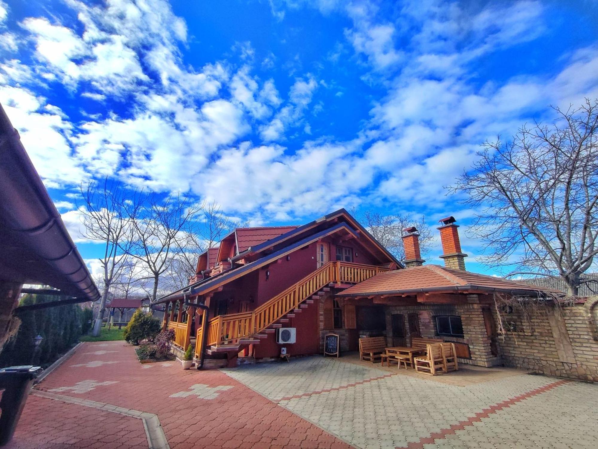 Eko Apartmani Backi Petrovac Exterior foto